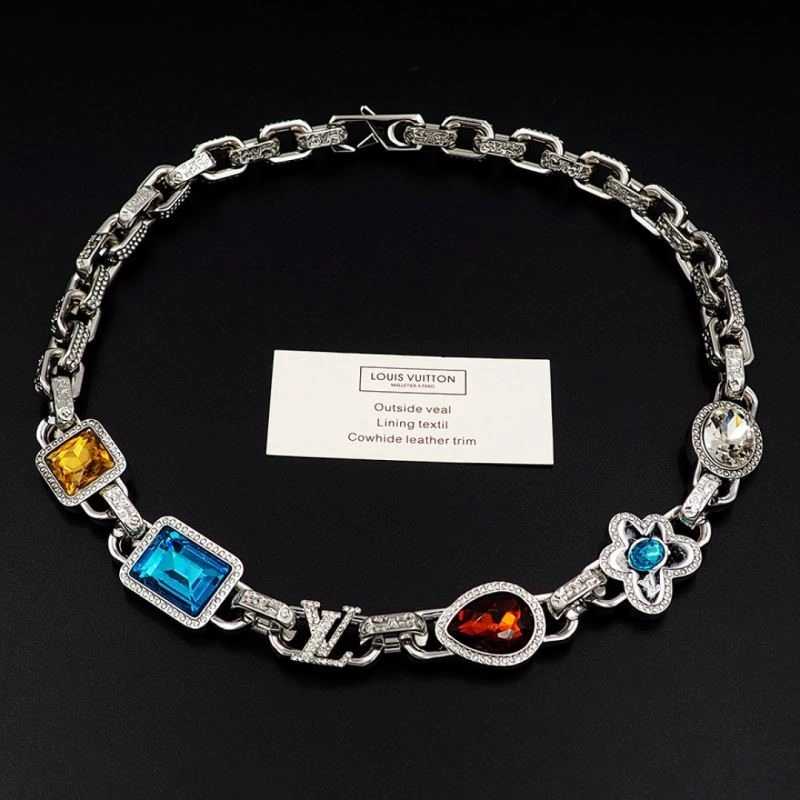 DailyWear Louis Vuitton Necklaces 248885