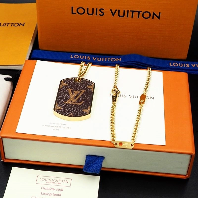 Louis Vuitton Necklaces Sophisticated 248862