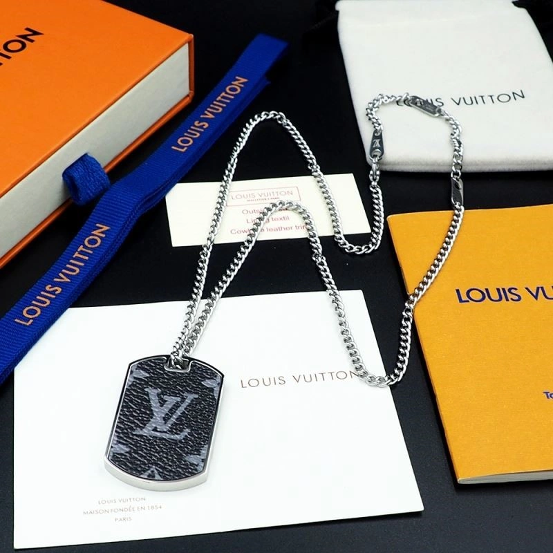 Louis Vuitton Necklaces Timeless 248873