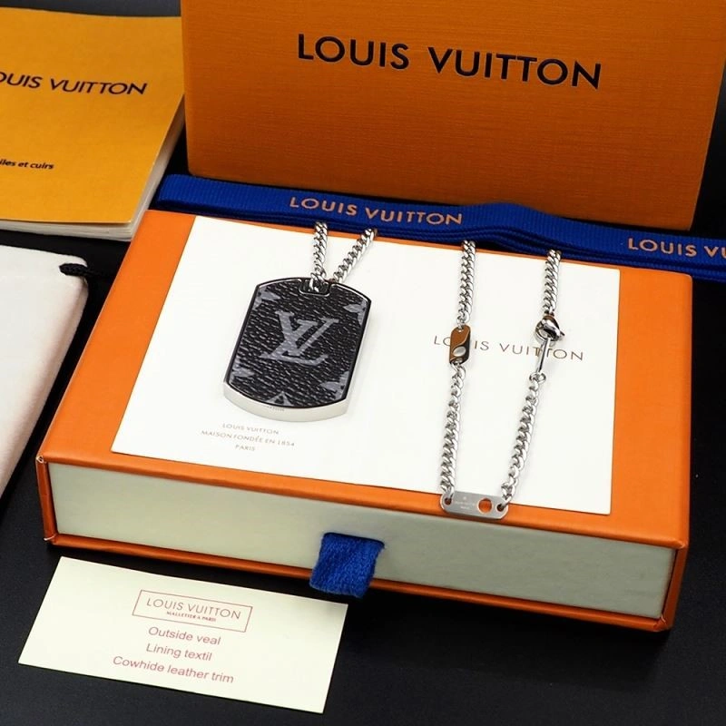 Louis Vuitton Necklaces Timeless 248873