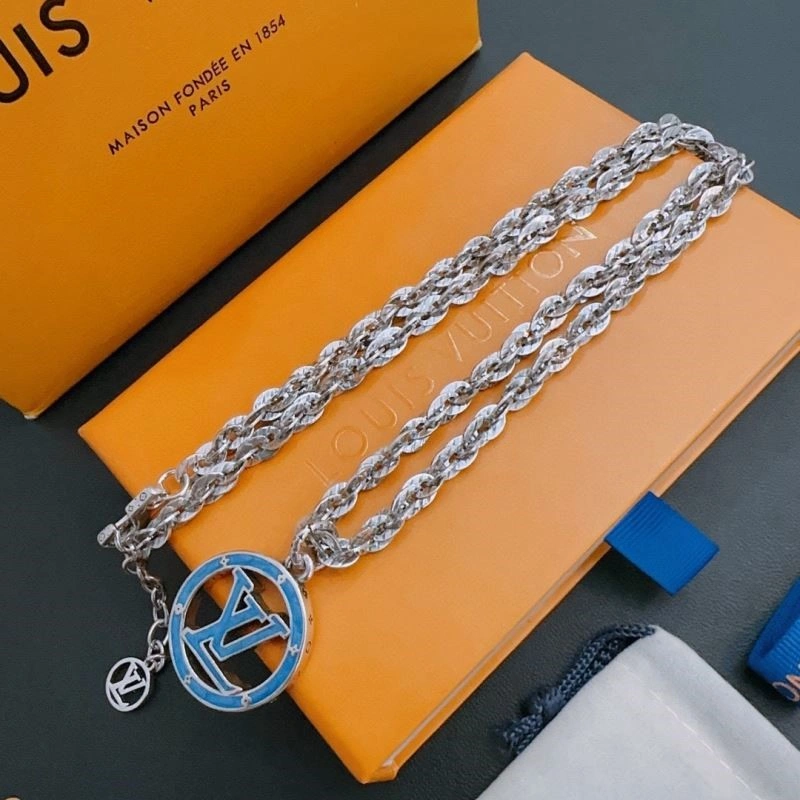 Louis Vuitton Necklaces OdorResistant 248863