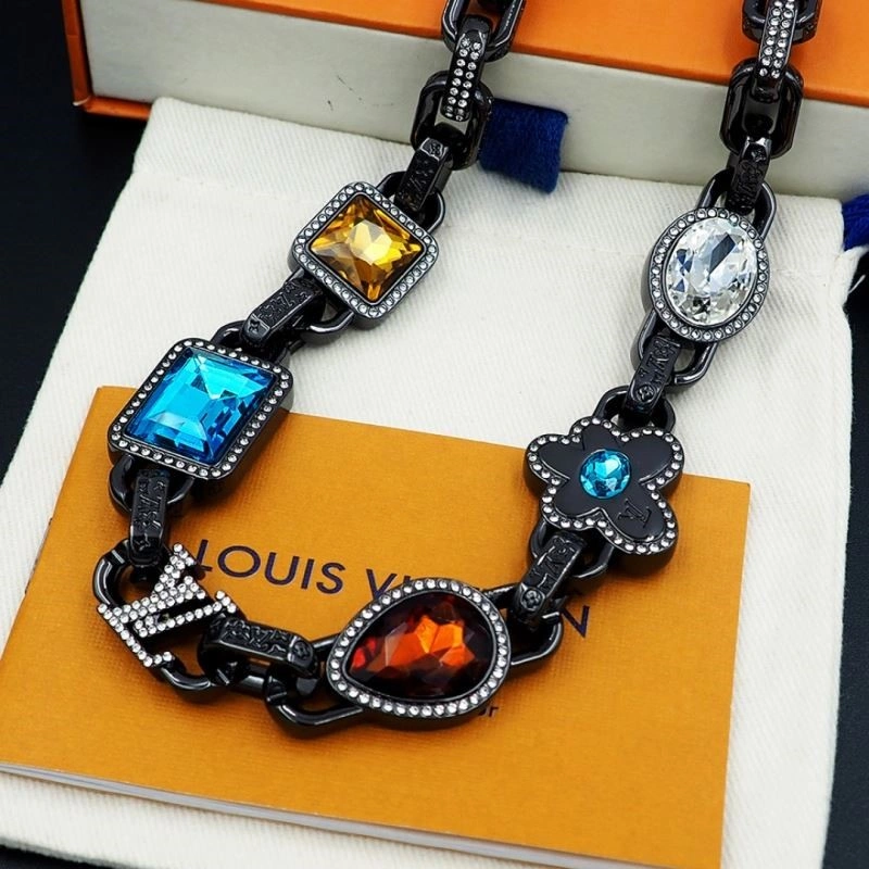Louis Vuitton Necklaces Soft 248853