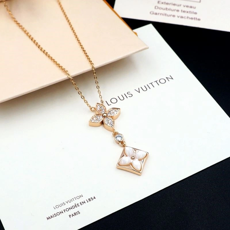 Louis Vuitton Necklaces MultiPurpose 248577