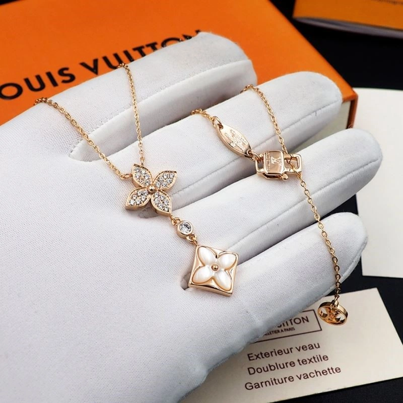 Louis Vuitton Necklaces MultiPurpose 248577