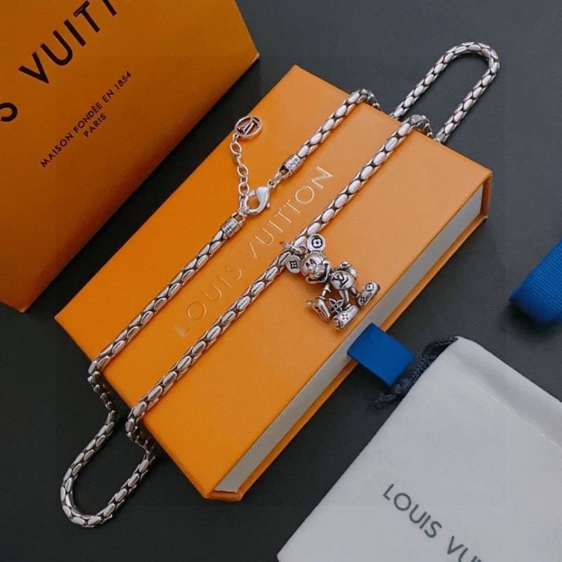 Louis Vuitton Necklaces Stretchable 248575