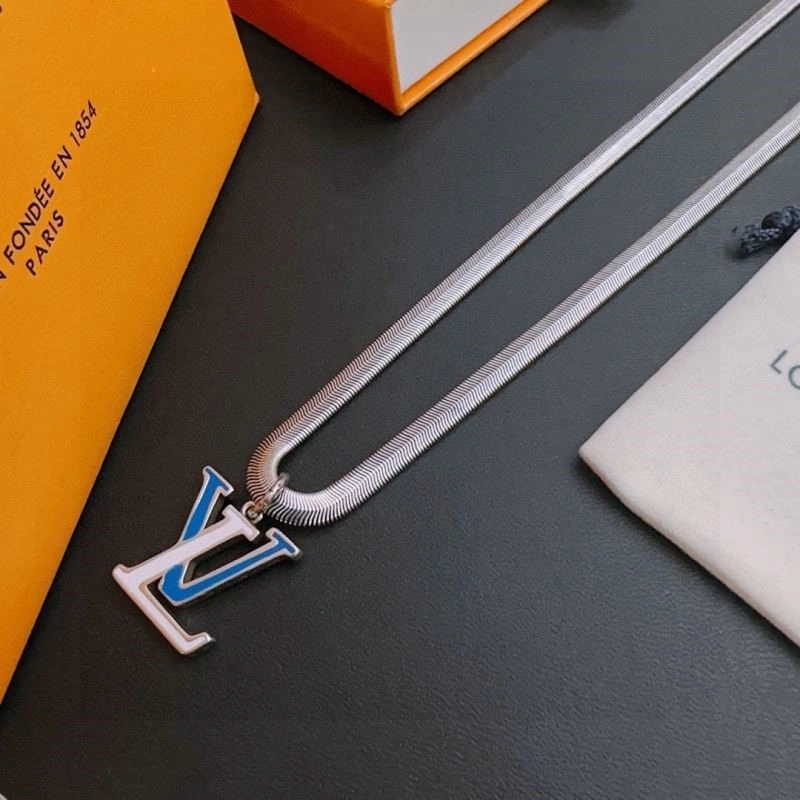 Louis Vuitton Necklaces SunProtective 248579