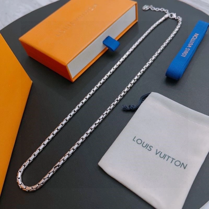 Stylish Louis Vuitton Necklaces 248563