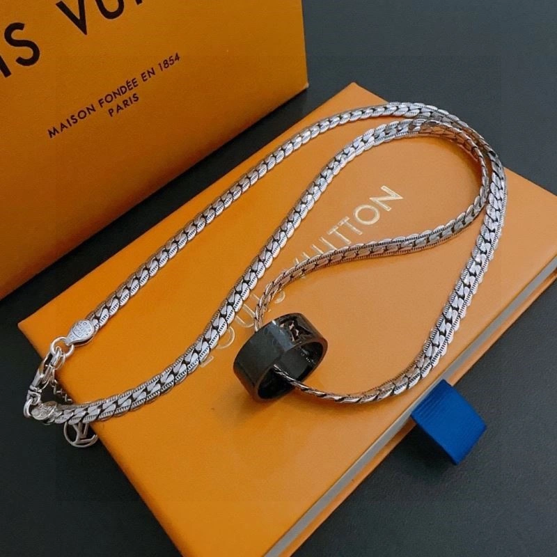 Louis Vuitton Necklaces Seasonal 248558
