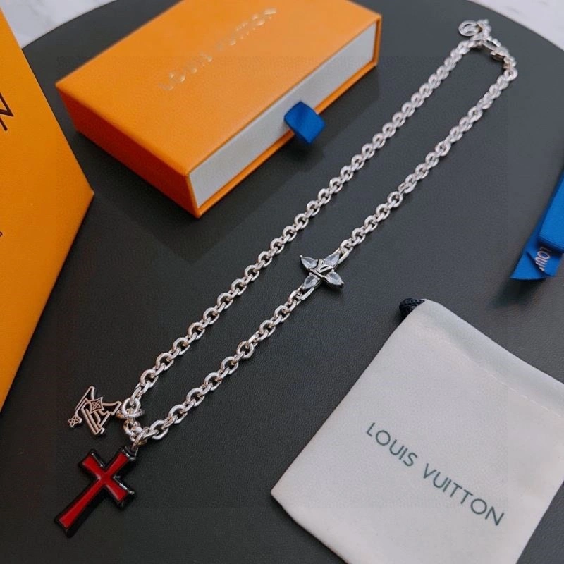Louis Vuitton Necklaces Compact 248555