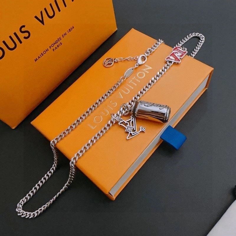 SportInspired Louis Vuitton Necklaces 248552