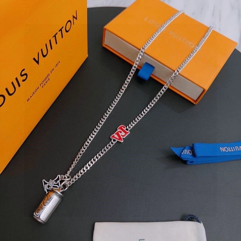 SportInspired Louis Vuitton Necklaces 248552