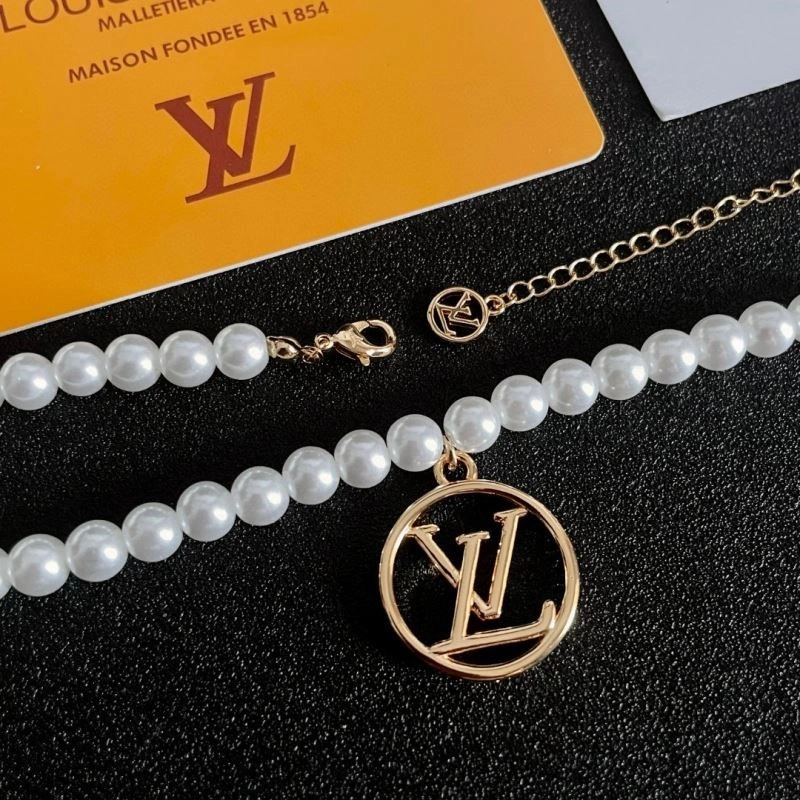 Stretchable Louis Vuitton Necklaces 248538