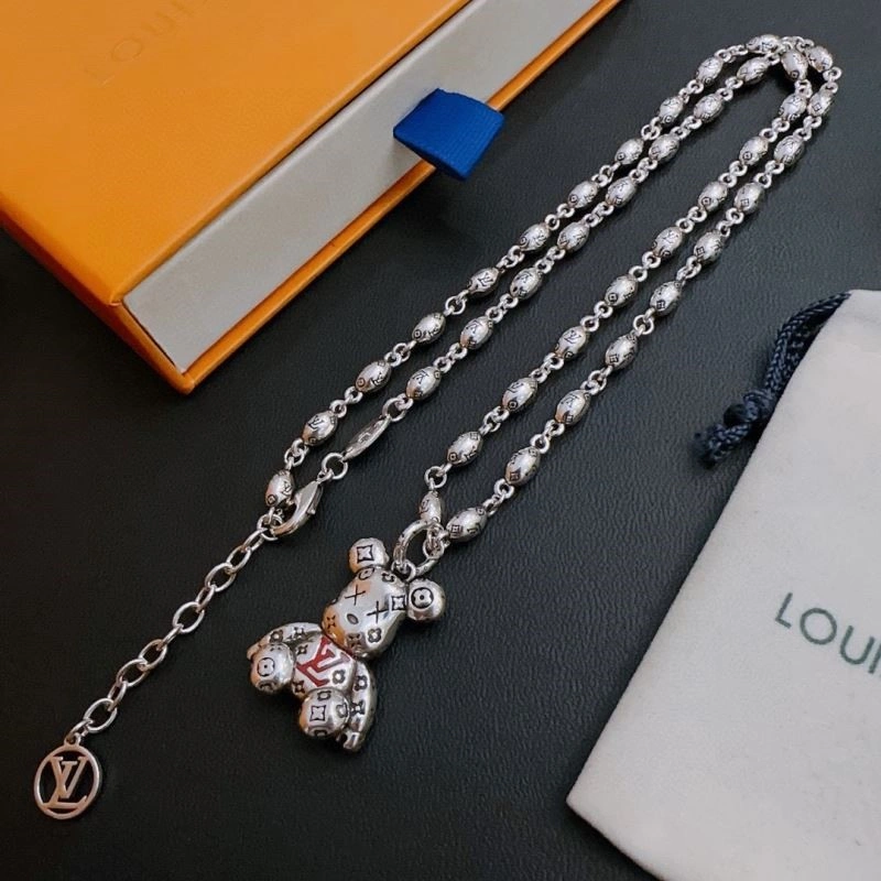 Stylish Louis Vuitton Necklaces 248527
