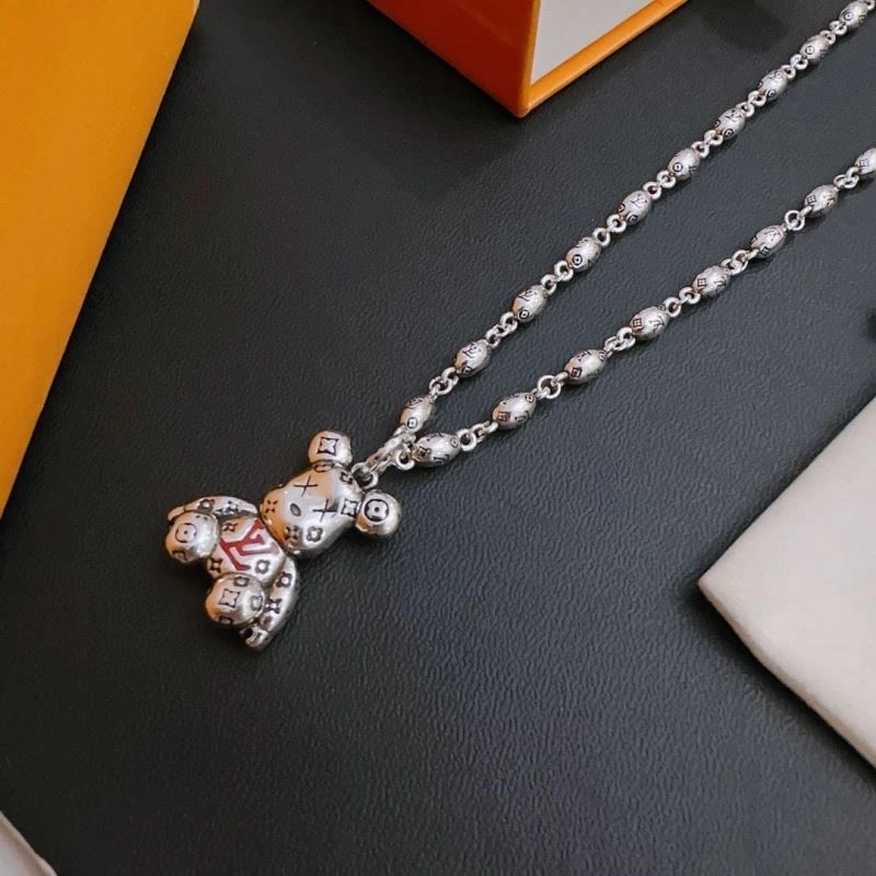 Stylish Louis Vuitton Necklaces 248527