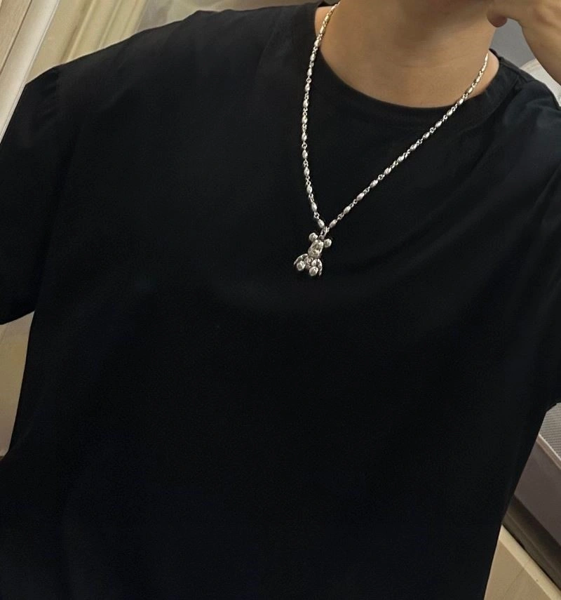 Stylish Louis Vuitton Necklaces 248527