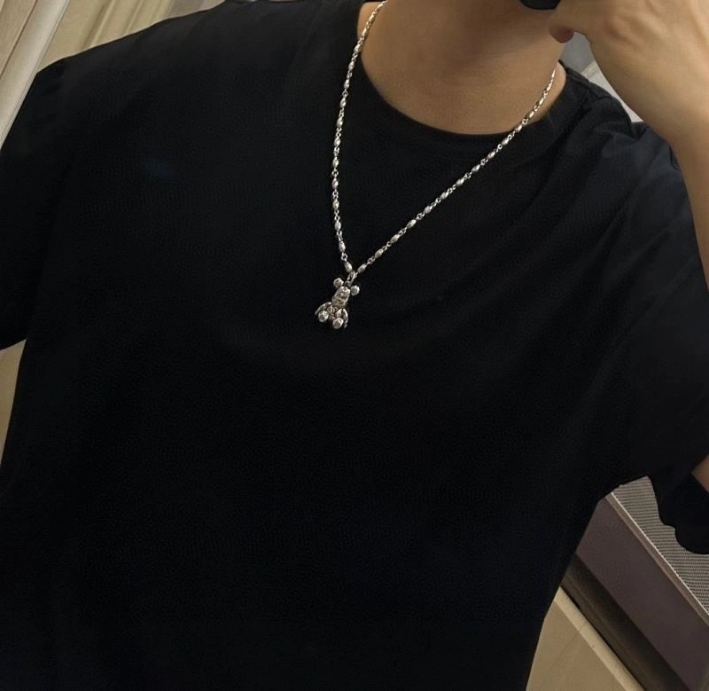 Stylish Louis Vuitton Necklaces 248527