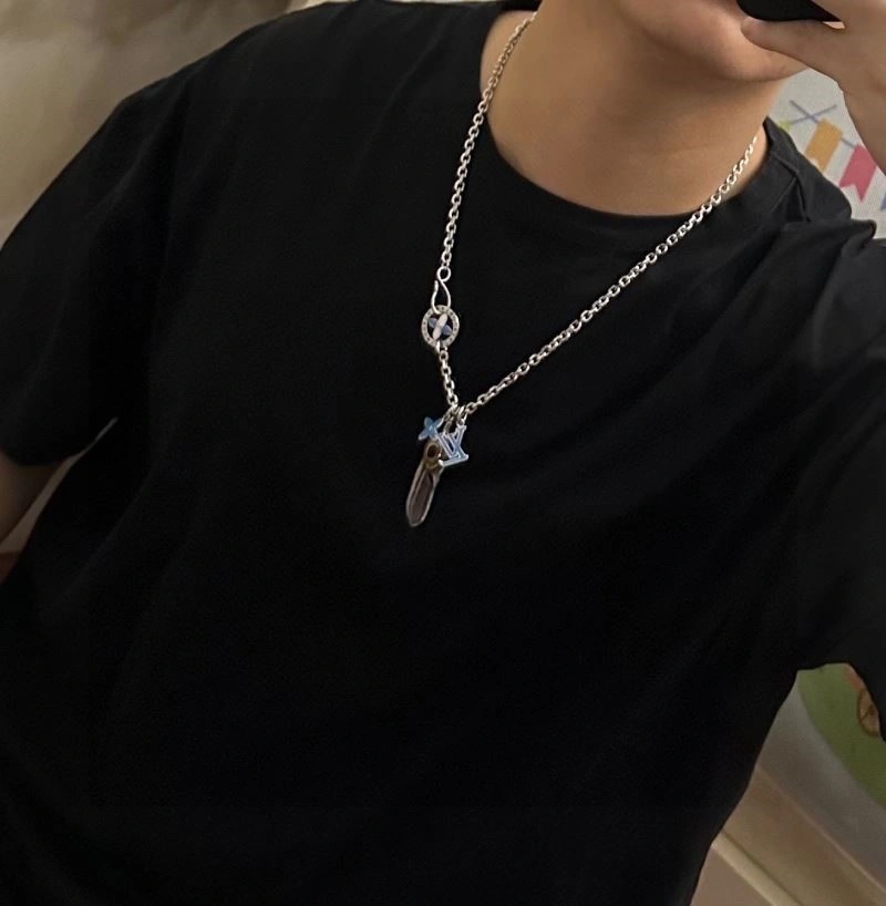 Unique Louis Vuitton Necklaces 248525