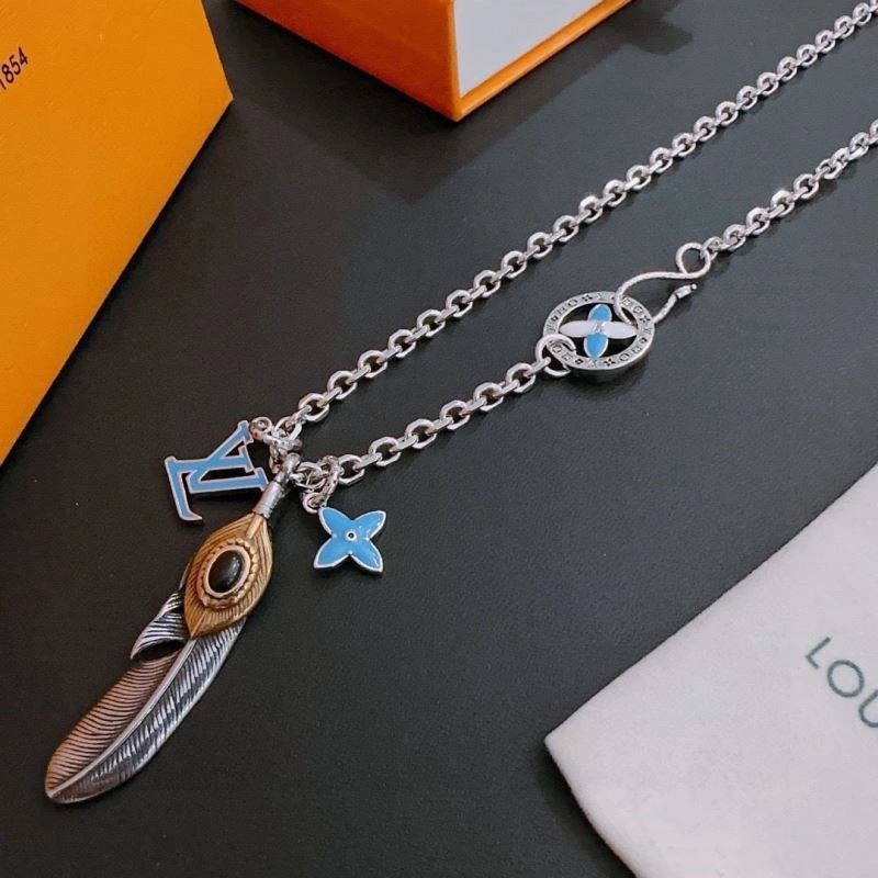Unique Louis Vuitton Necklaces 248525
