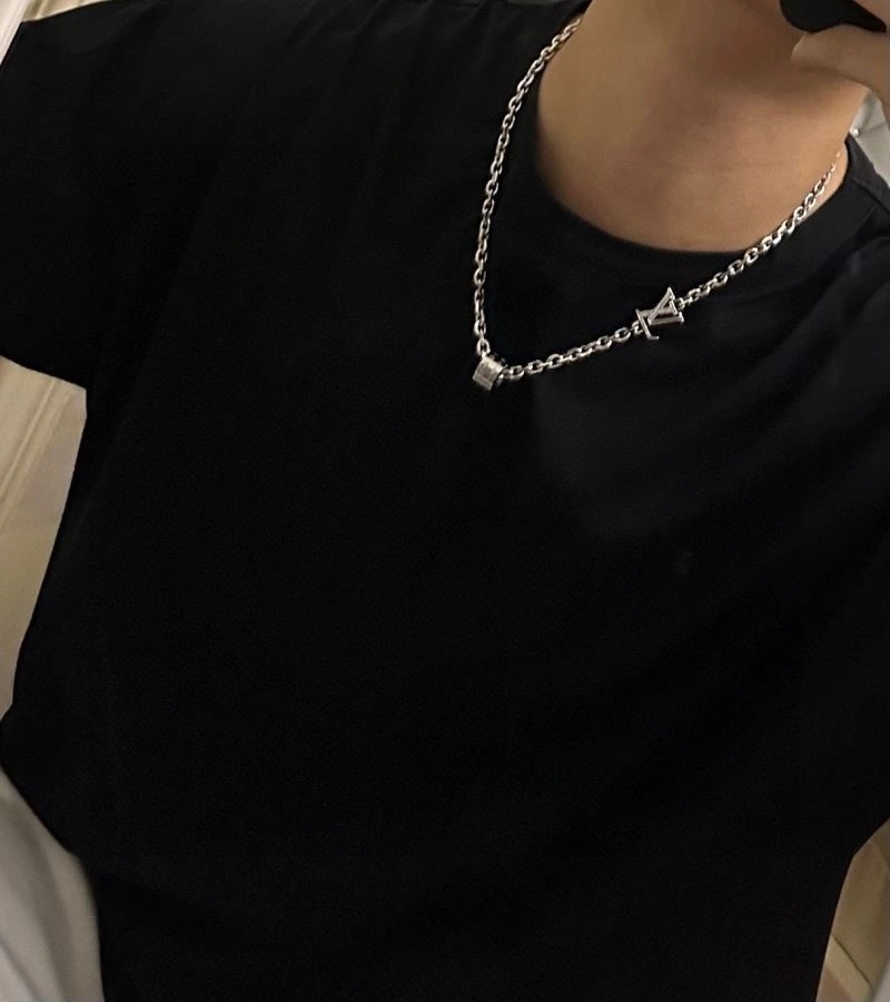 SportInspired Louis Vuitton Necklaces 248545