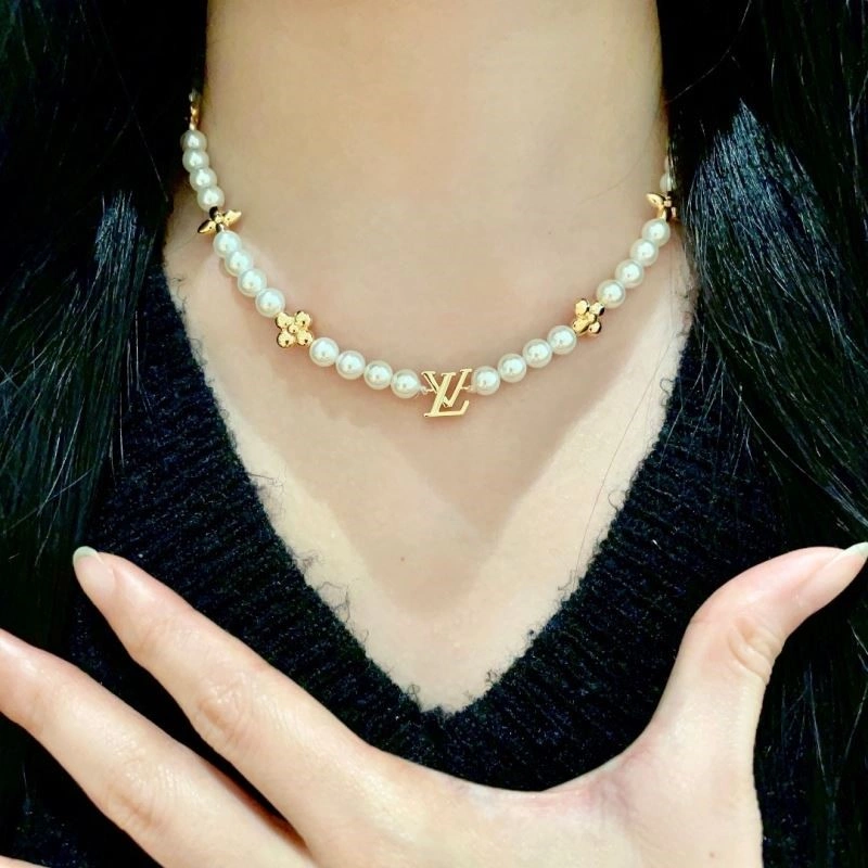 Louis Vuitton Necklaces HighPerformance 248544