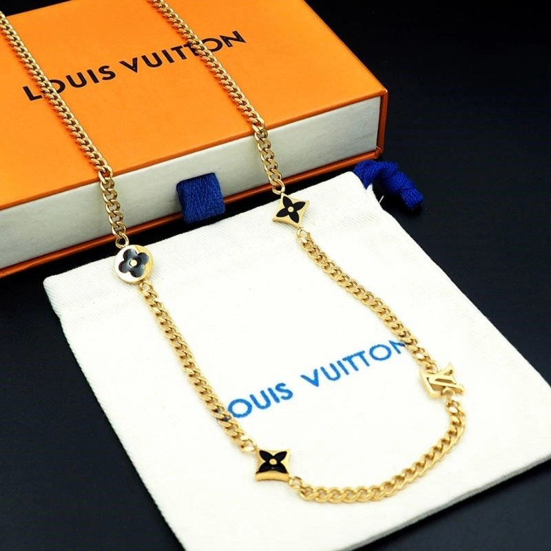 Bold Louis Vuitton Necklaces 248548