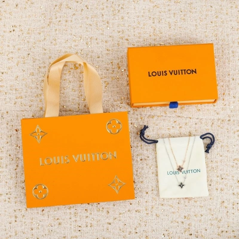 Louis Vuitton Necklaces Durable 248528