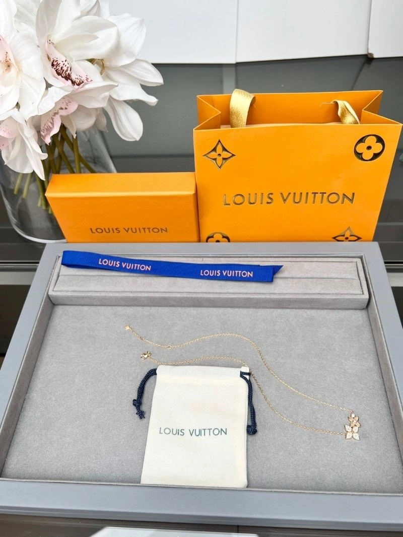 Louis Vuitton Necklaces Comfortable 248536