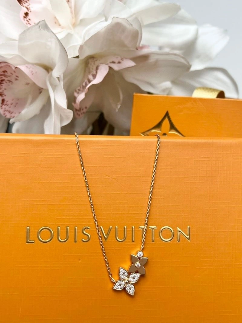 Louis Vuitton Necklaces Comfortable 248536