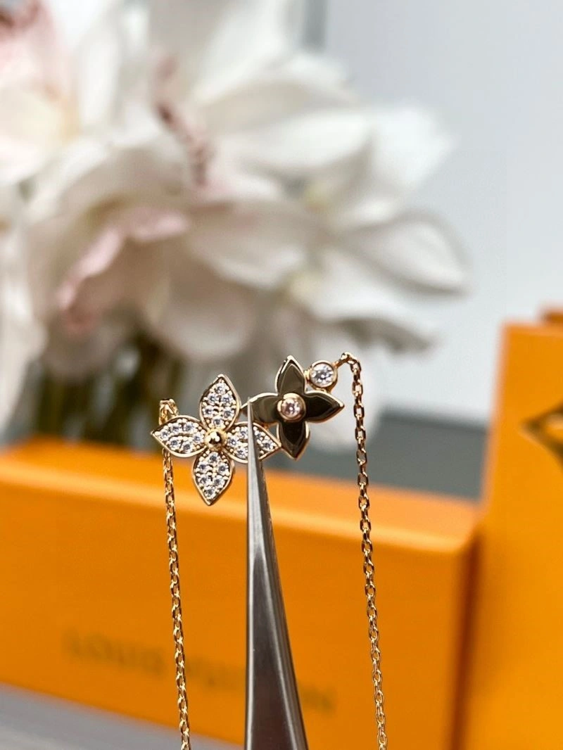 Louis Vuitton Necklaces Comfortable 248536