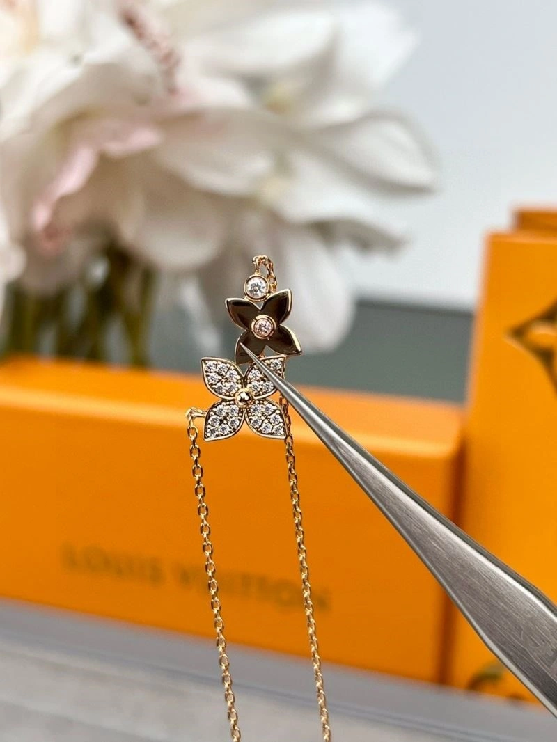 Louis Vuitton Necklaces Comfortable 248536