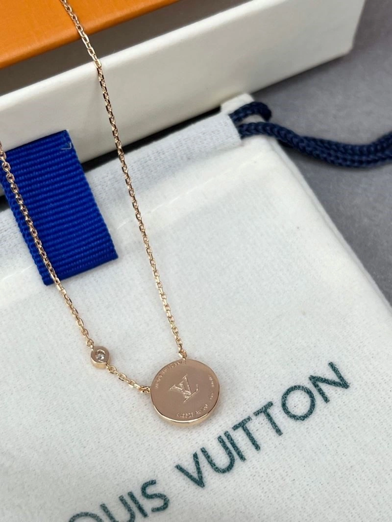 Tailored Louis Vuitton Necklaces 248534