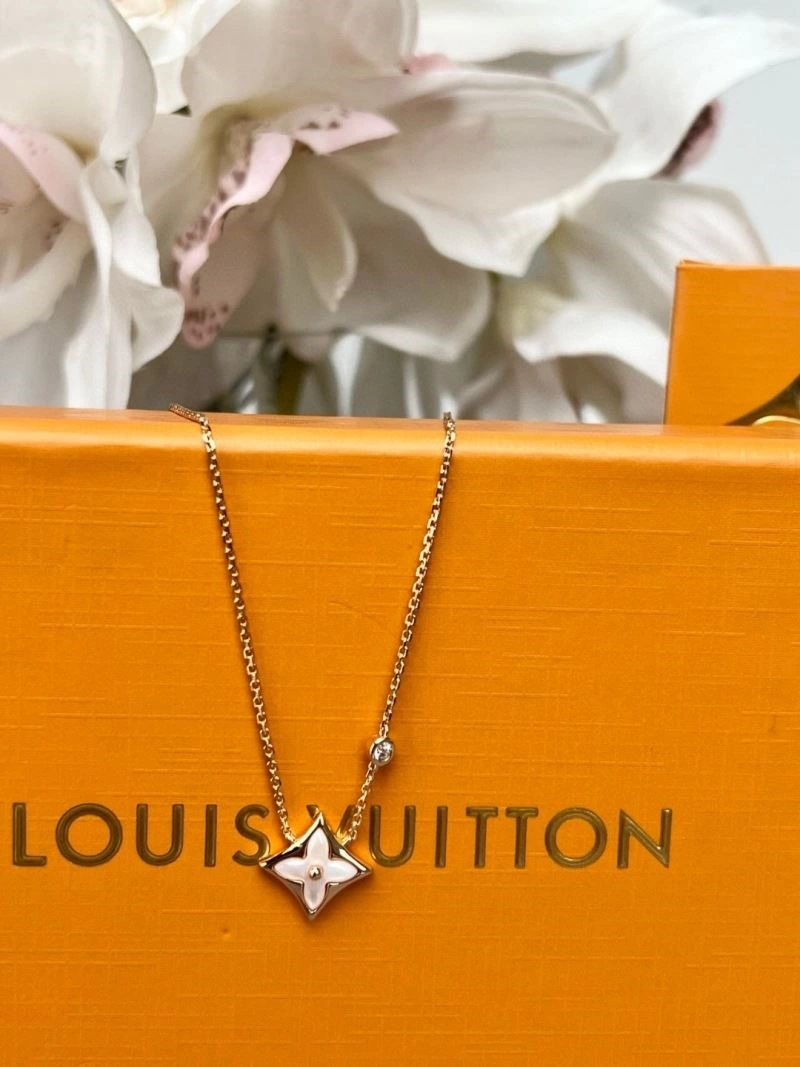 Louis Vuitton Necklaces SoftTouch 248535