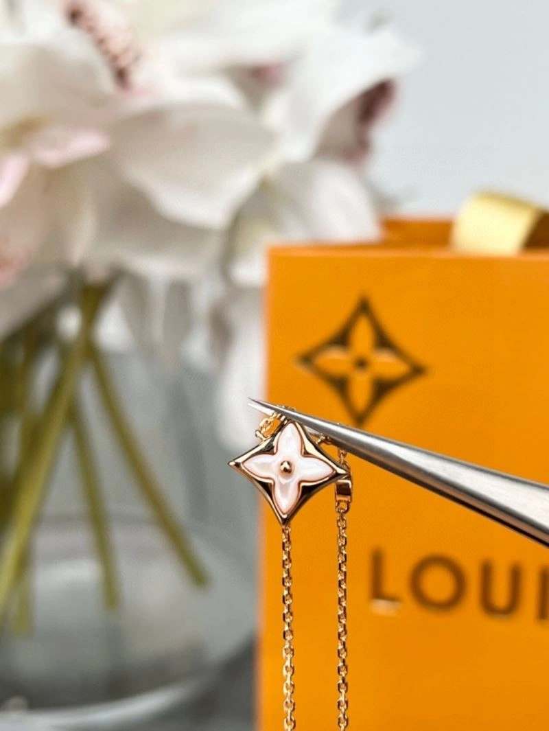Louis Vuitton Necklaces SoftTouch 248535