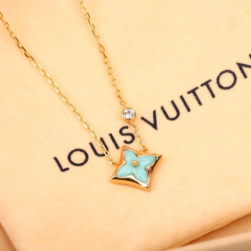 Louis Vuitton Necklaces Casual 248526