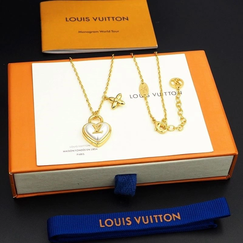 Casual Louis Vuitton Necklaces 248533