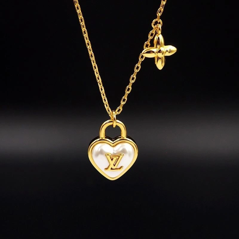 Casual Louis Vuitton Necklaces 248533