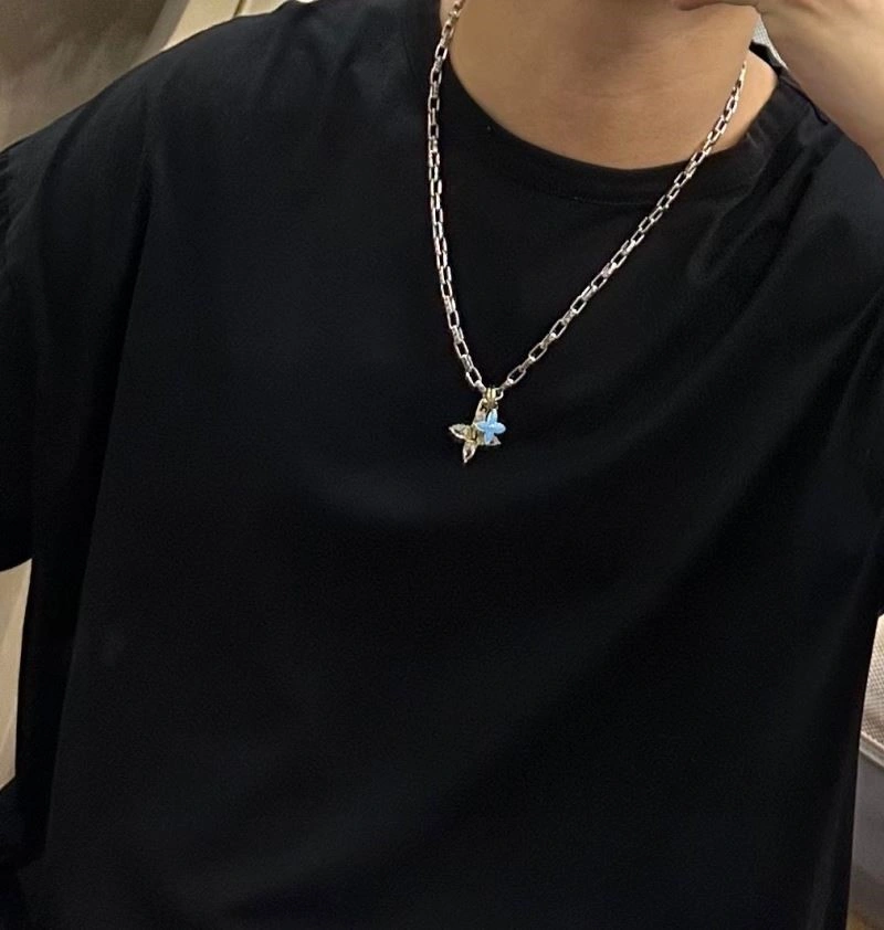 Sporty Louis Vuitton Necklaces 248523