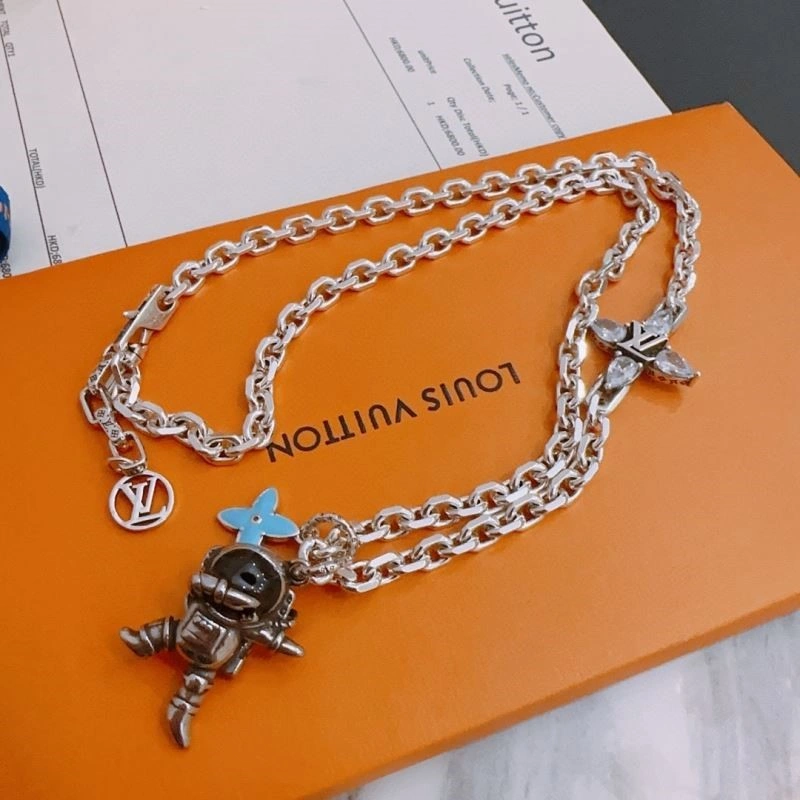 AllSeason Louis Vuitton Necklaces 248532