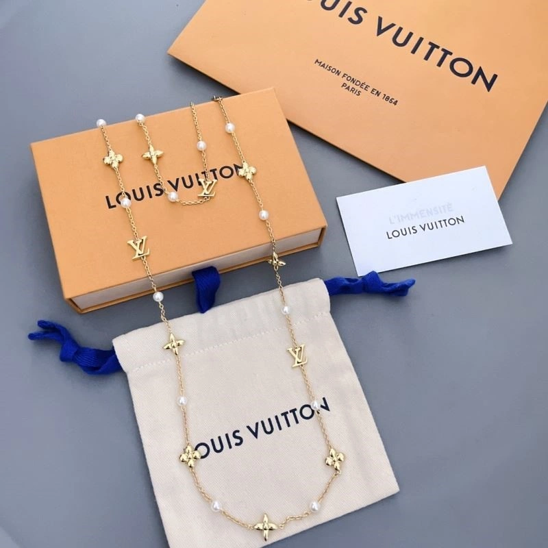 OnTrend Louis Vuitton Necklaces 248517