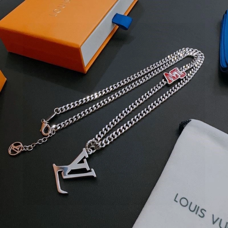 Louis Vuitton Necklaces HighPerformance 248512