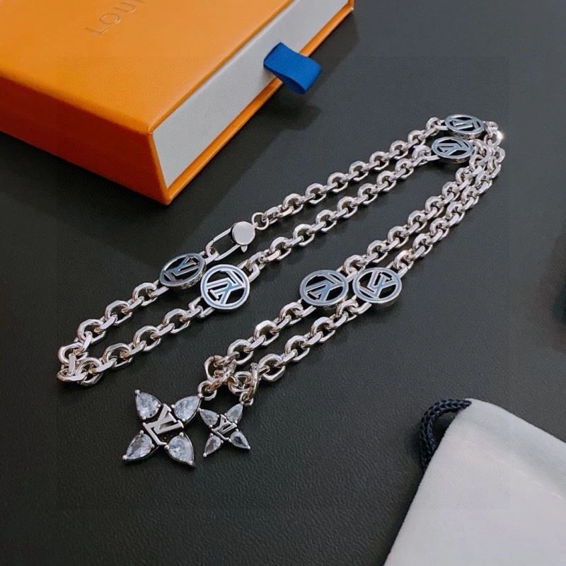 Louis Vuitton Necklaces Comfortable 248508
