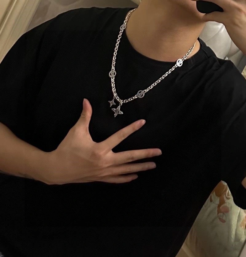 Louis Vuitton Necklaces Comfortable 248508
