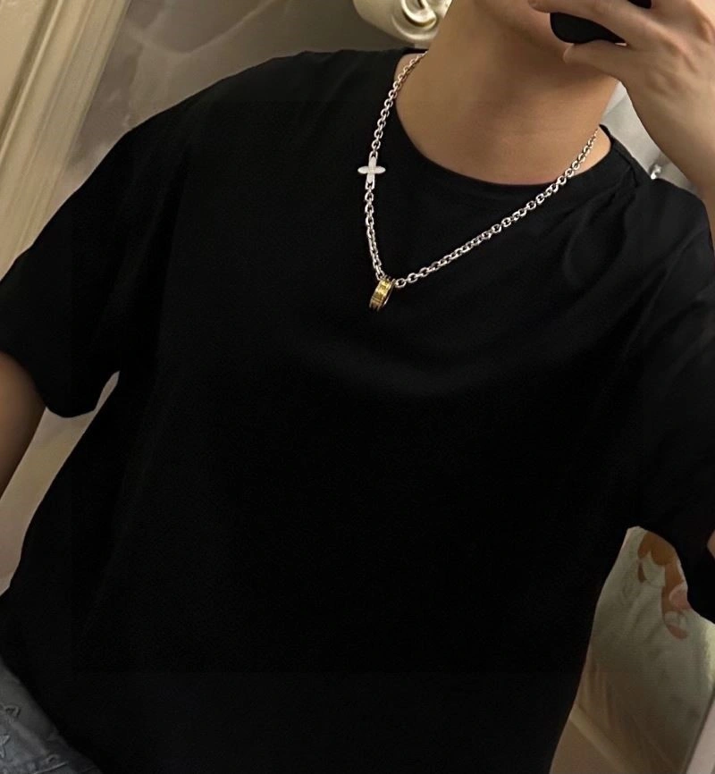 Affordable Louis Vuitton Necklaces 248507