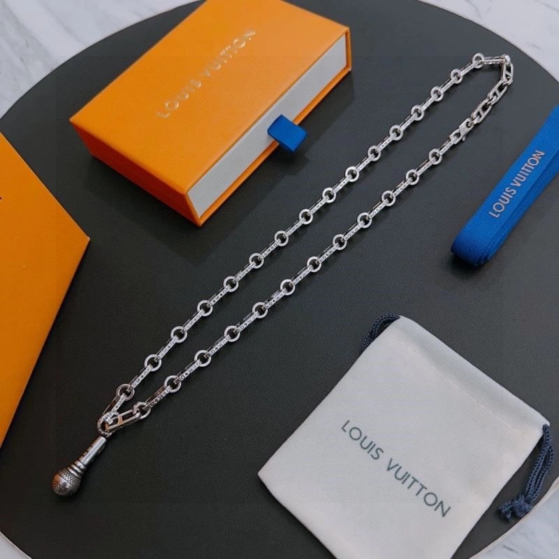 Louis Vuitton Necklaces Durable 248502