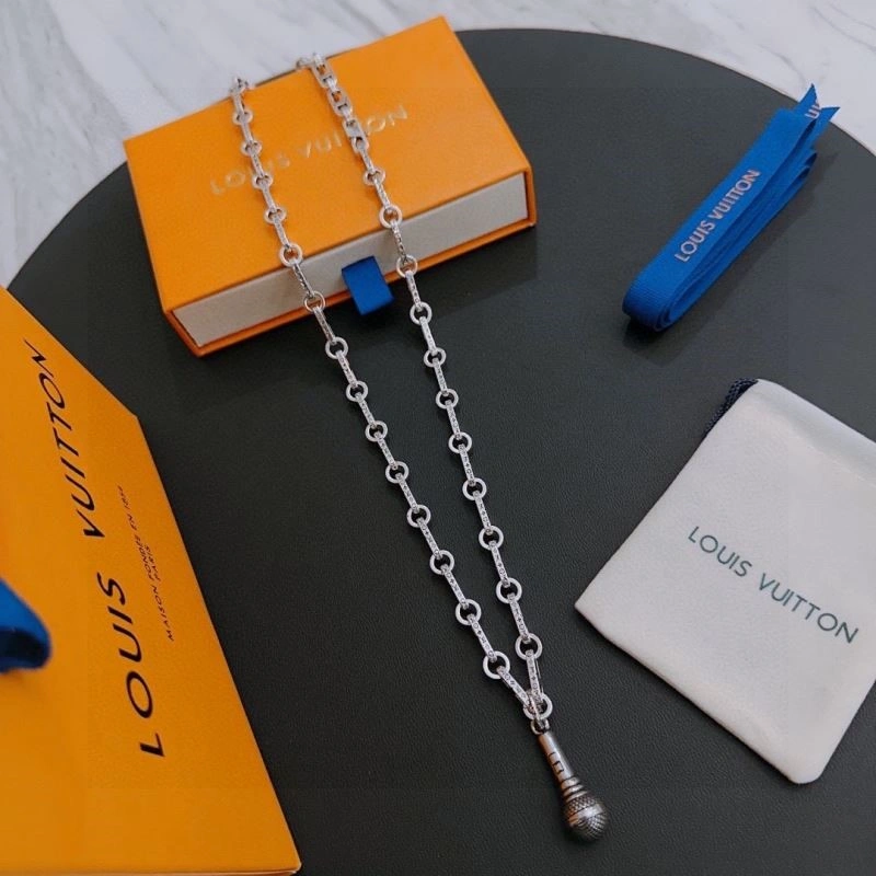Louis Vuitton Necklaces Durable 248502