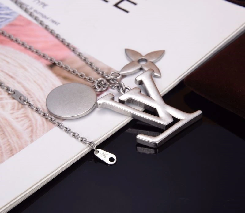 Louis Vuitton Necklaces Unisex 248484