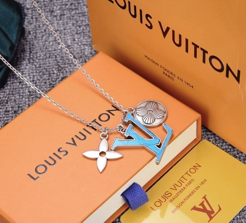 Louis Vuitton Necklaces Unisex 248484