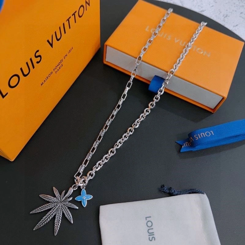 Louis Vuitton Necklaces Stretchable 248504