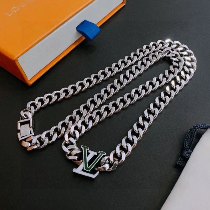 Refined Louis Vuitton Necklaces 248494