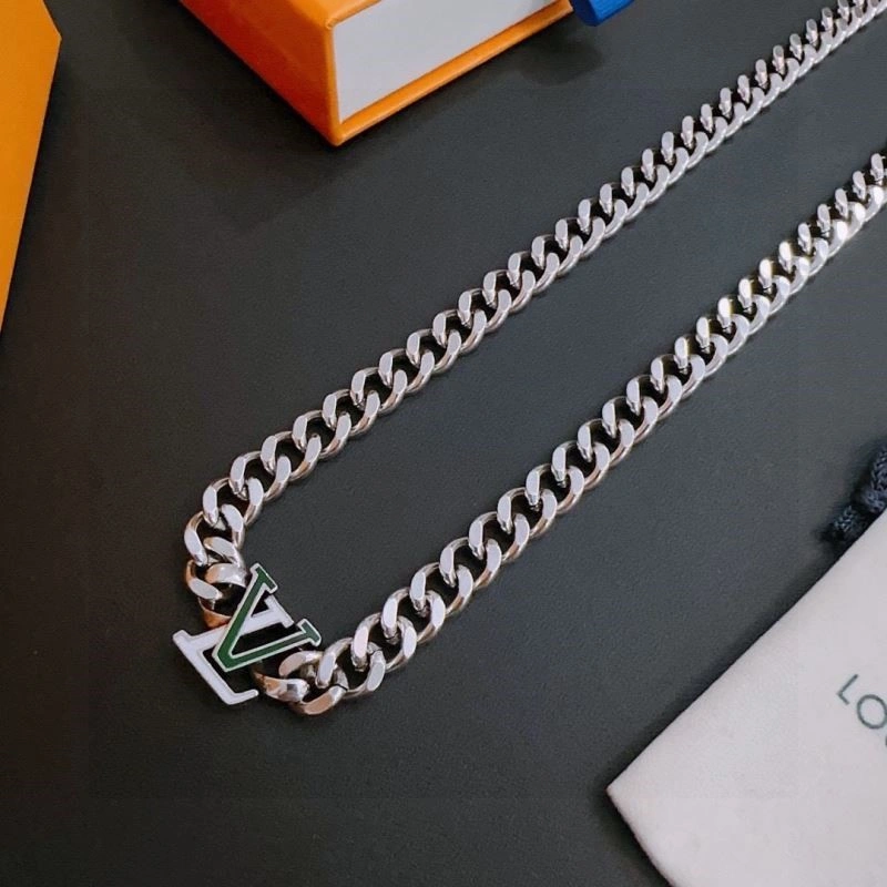 Refined Louis Vuitton Necklaces 248494